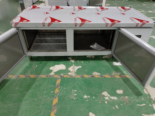 Amerikan Tipi Dondurucu Tezgâh Altındaki Çalışma Masaları Özel Mutfak Dondurucu 110V