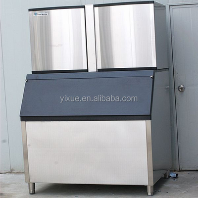 Ticari Küp Buz Makinesi 681kg Günlük Su Soğutmalı 220V